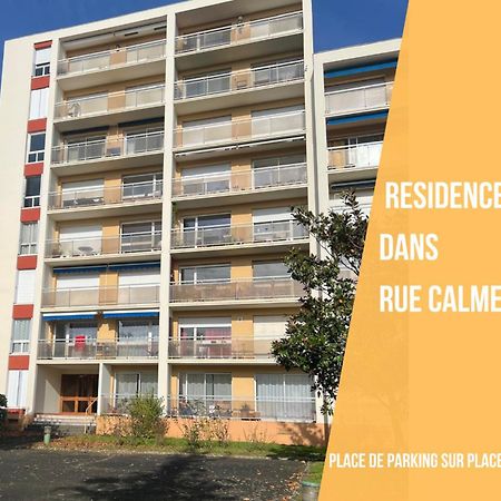 Appartement Lumineux, Wi-Fi Et Parking Prive Ниор Екстериор снимка