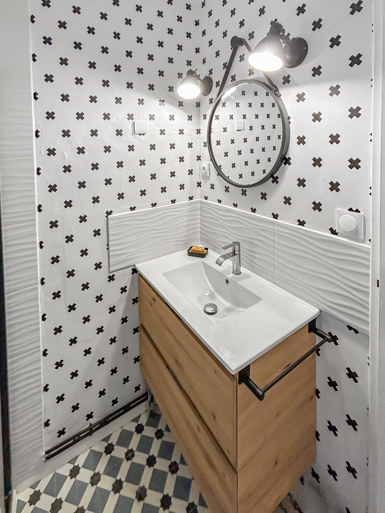 Appartement Lumineux, Wi-Fi Et Parking Prive Ниор Екстериор снимка