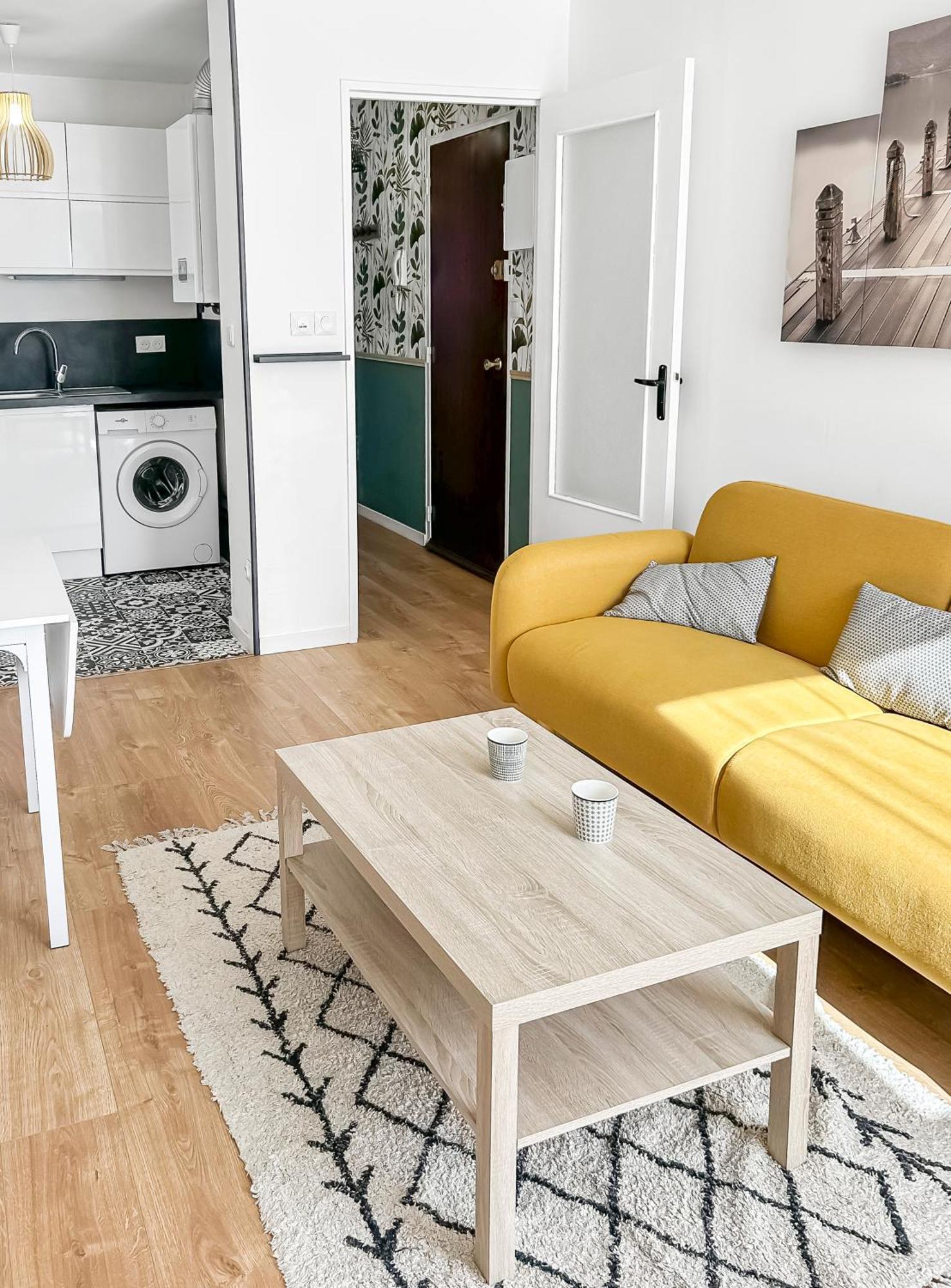 Appartement Lumineux, Wi-Fi Et Parking Prive Ниор Екстериор снимка