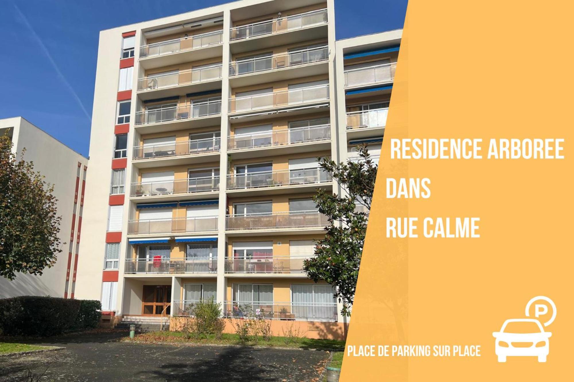 Appartement Lumineux, Wi-Fi Et Parking Prive Ниор Екстериор снимка